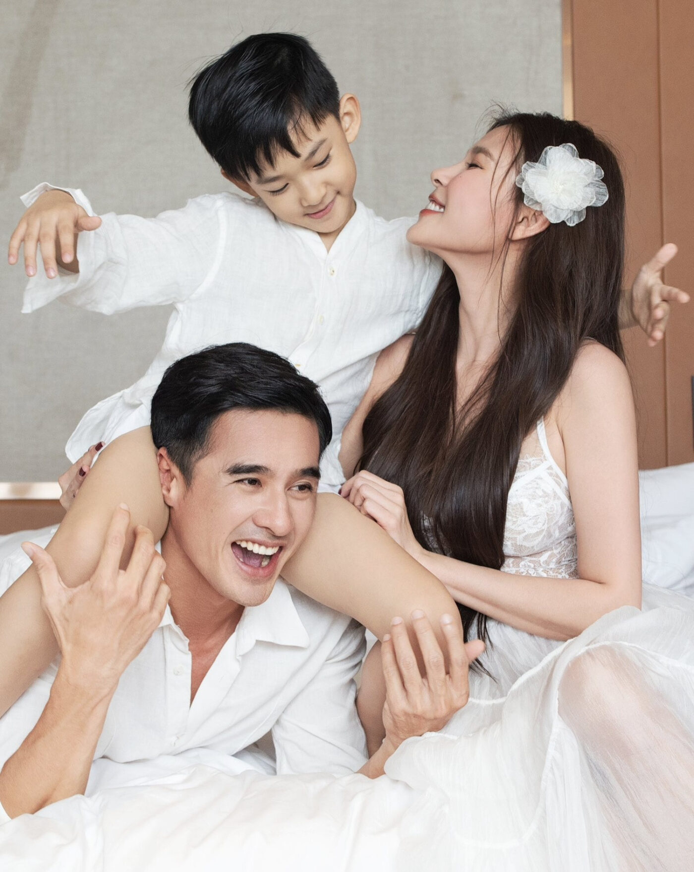 Lương Thế Thành Thúy Diễm kỷ niệm 9 năm ngày cưới